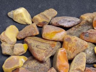 Antique natural Baltic amber stone egg yolk toffee amber 119g 老琥珀 波羅的海琥珀 4