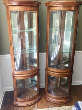 Corner Curio Cabinets With Curved Glass
