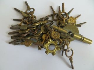 Good Selection Of Antique Watch Keys
