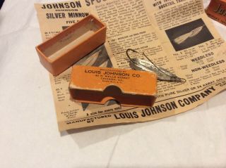 Vintage Johnson’s Silver Minnow Lures w Boxes 4