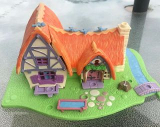 Vintage Bluebird Disney Snow White Polly Pocket Cottage With Doll & Lights