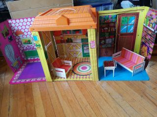 Vintage 1970s Barbie Country Living Home No.  8662