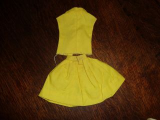 VINTAGE VOGUE JILL MISS REVLON SIZED YELLOW SKIRT & TOP OUTFIT NM 2