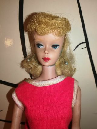 VINTAGE MIB 3 Blond Ponytail Barbie with earrings 2