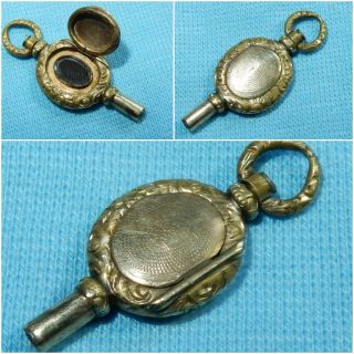 Antique Pocket Watch Key With Hinged Section For Mourning Hair - Scarce - 3 Cm