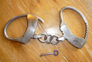 Antique Handcuffs Mattatuck☜circa 1901 ☆ With Key ✪police✪jail✪prison✪navy