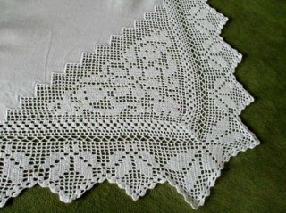 Antique Tablecloth - Hand Crochet Trim & Corners