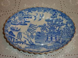 Antique (1875 - 90) Copeland Spode Blue & White Willow Pattern Fluted Oval Dish