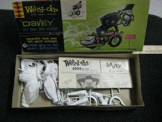 1963 Weird - ohs CAR - ICKY - TURES Davey Motorcycle HAWK model kit. 3
