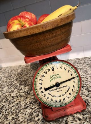 Red Vintage 25lbs American Family Scale With Scoop