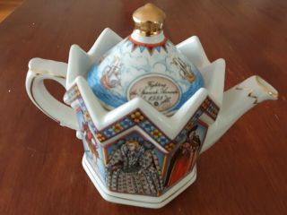 Antique VINTAGE SADLER Teapot Queen Elizabeth I Queen of England 1558 - 1603 3