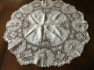 Vintage Antique Battenburg Lace & Linen Tablecloth White Circular 33 " Diameter