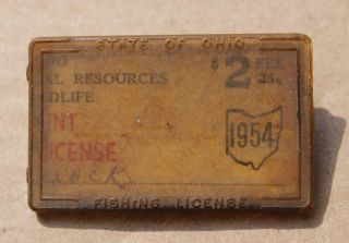1954 Ohio Resident Fishing License In Plastic Pinback Holder