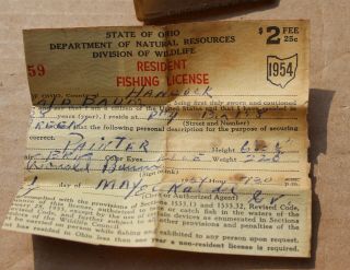 1954 Ohio Resident Fishing License In Plastic Pinback Holder 3