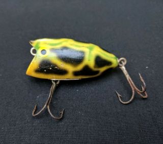 Bleeder Bait Company Chunker In Frog Antique Fishing Lure Vintage 2