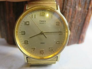 Vintage Timex Quartz Gold Tone Mens Watch Rp11