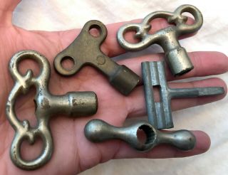 Vintage Set Of 4 Brass Keys 4mm Antique Ornate Victorian For Clock Winding
