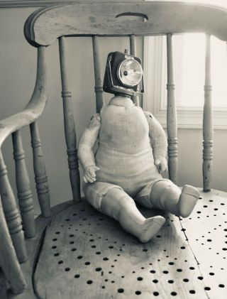 Wierd Creepy Odd Sculpture Doll Oddity Baby Doll - Unusual Unique Sci - Fi Horror