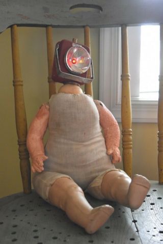 Wierd Creepy Odd Sculpture Doll Oddity Baby Doll - Unusual Unique Sci - Fi Horror 2