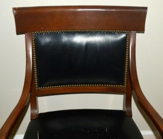 ANTIQUE U.  S.  HOUSE OF REPRESENTATIVES 1930 ' WOODEN LEATHER CHAIR 4