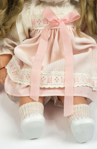 Vtg Gotz Puppe Doll 18” Baby Girl Blonde Ponytail Blue Eyes Open Close 6