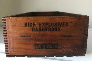 Vintage Wooden Dupont High Explosives Crate Special Gelatin Dovetail Wood Box