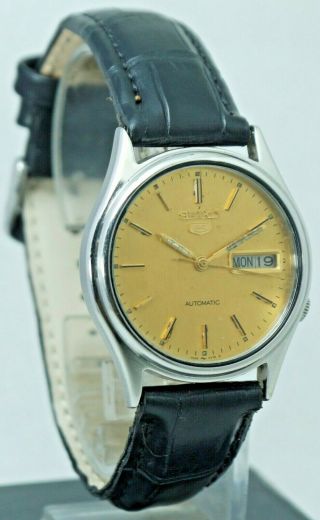 VINTAGE SEIKO 5 MEN ' S AUTOMATIC 17J 7009 DAY/DATE JAPAN MADE DIAL WATCH 2