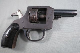 Antique,  H&r,  Gardner,  Mass.  Model 970.  22 Short Blank Starter Pistol,  Solid Barrel