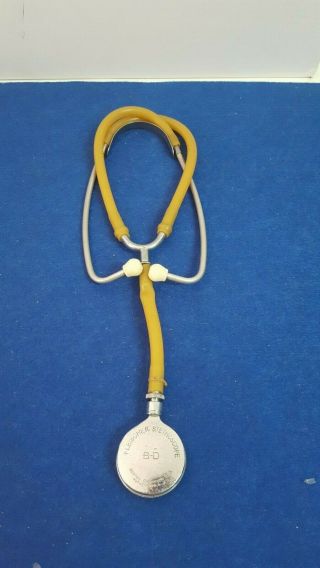 Antique Fleischer Stethoscope B - D Becton Dickinson Rutherford Nj W/ Case