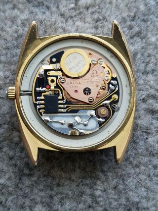 I’m A Vintage Yellow 20 Micron Plate Man’s Omega Quartz Wrist Watch