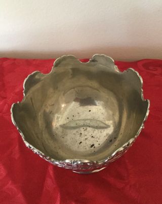 Vintage Silver Plated Monteith Bowl With Lion Head Handles And Footed Bowl. 4
