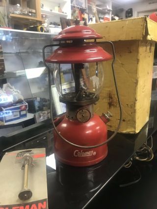 Vintage Red Coleman 200a 63 Single Mantle Lantern W/original Globe Usa