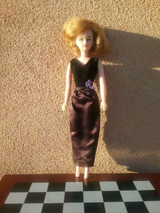 Vintage Barbie Clone Tressy American Character Glamour Doll 1960s Babs Bild Lili