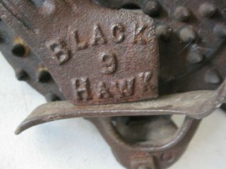 Antique Primitive Cast Iron Black Hawk Corn Sheller Farm Tool 2