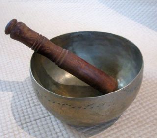 Older Vintage Hand - Hammered Himalayan Brass Singing Bowl - India Or Nepal