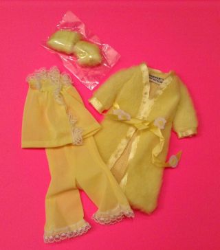Vintage Skipper Doll Lemon Fluff Outfit Yellow Robes Pj 