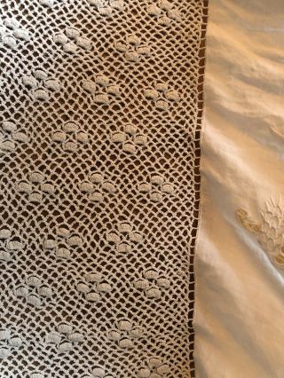 Antique White French Linen Hand Done Embroidery Bedspread 2