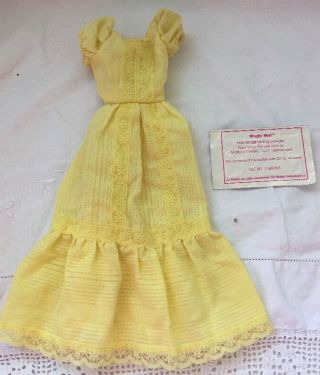 Vintage Magic Curl Barbie Doll Yellow Dress,  Magic Mist Powder Package