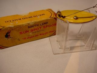 Vintage Old Fishing Lure Sun Spot South Bend Bait Co.  Spoon Yellow Cardboard Box