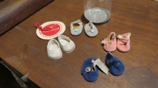 4 Vintage Shoes For Ginger Footwear In Case Cosmopolitan Doll 1950 