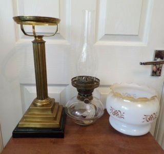 A stunning heavy Victorian brass column oil lamp glass drop in font twin burner 8