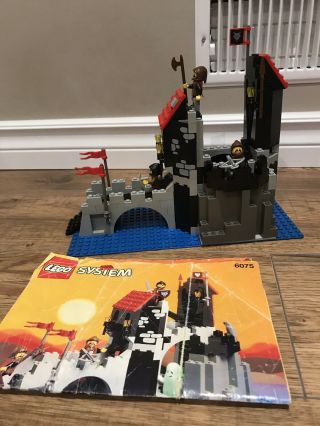 Vintage Lego Castle Wolfpack Tower 6075