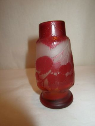 Antique Emile Galle Cameo Red and Orange Currant Berry Vase 4
