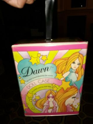 VINTAGE TOPPER DAWN DOLL CASE AND 3 DOLLS 1970 ' S TOYS 6