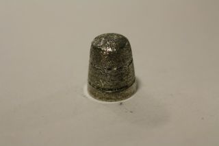 Solid Silver Arts & Crafts Thimble 2