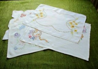 Vintage Tray Cloths - Hand Embroidered - Col.  X 4 - Linen