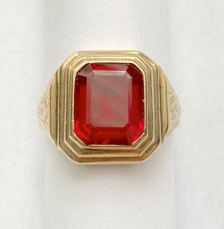 Antique Engraved Men ' s Large Ruby Red Stone 10K Yellow Gold Ring 3