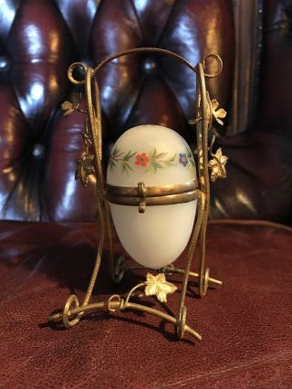 Antique 19th Century Palais Royal French Opaline Glass Egg - Shaped Trinket Box. 2