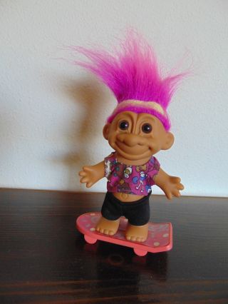 Very Cool Vintage All Russ Berrie 5 " Skateboarding Troll Doll
