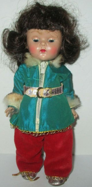 Vintage Vogue Ginny Doll 8 " Tall Brown Hair Green And Red Outfit Fur Trim